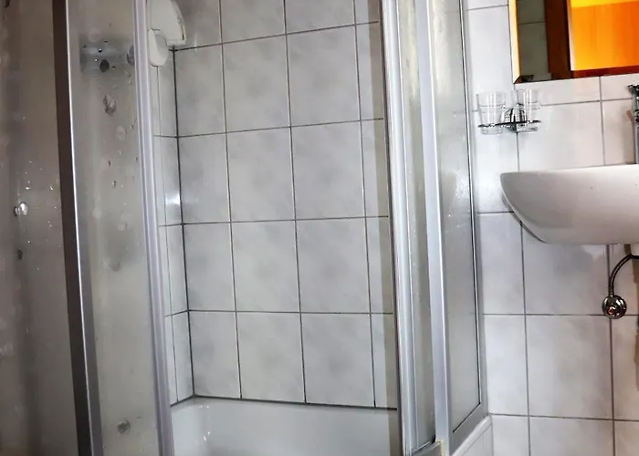 Steindl Guest house Langenfeld