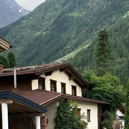 Ferienapart Bergstille Casa de hóspedes 3*